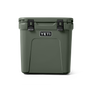 YETI Roadie 48 Ghiacciaia su ruote - Camp Green