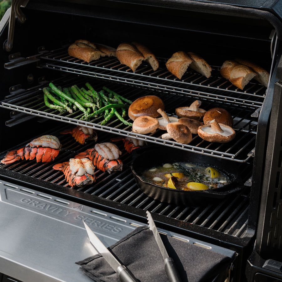 Masterbuilt Gravity Series XT- Barbecue a Carbone