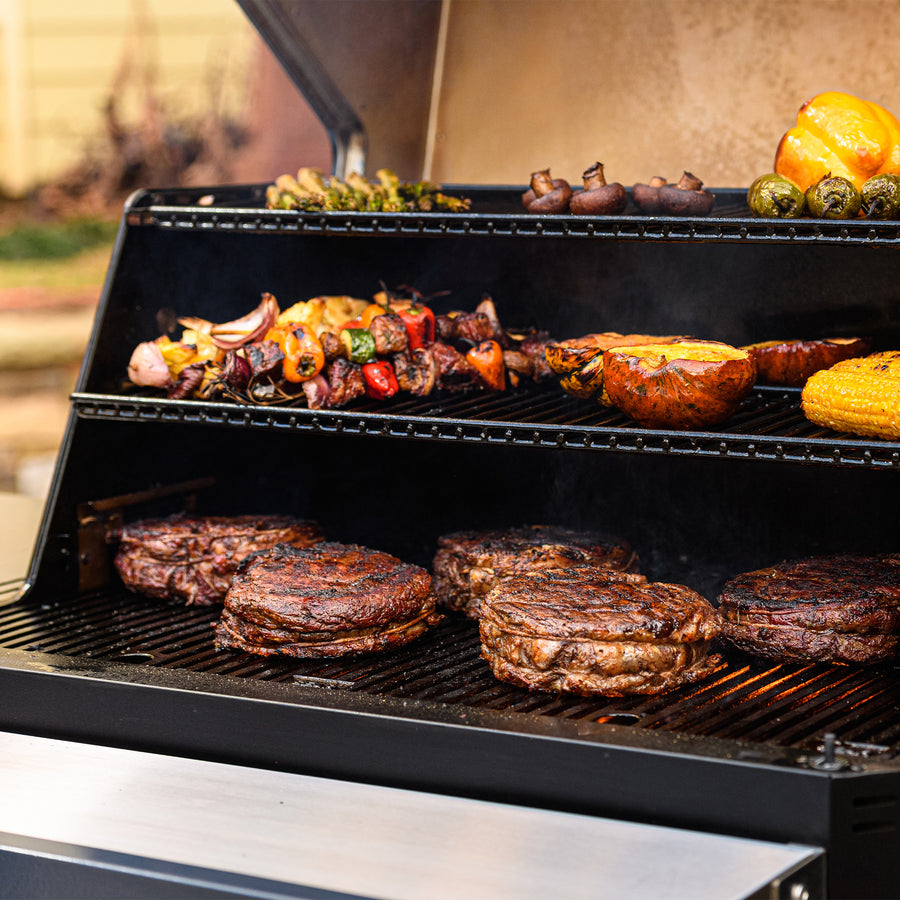 Masterbuilt Gravity Series 1050 - Barbecue a Carbone